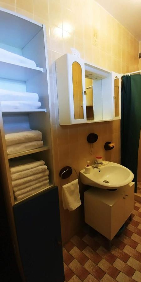 Apartman Ana Murter Exterior foto